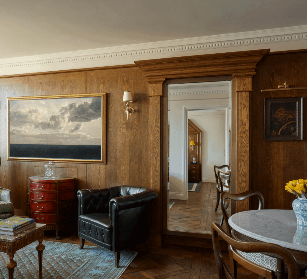 Sea Containers Gallery 990x900 SCH 6