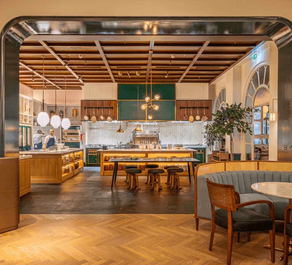 The Whiteley Gallery 990x900 WSSH 3